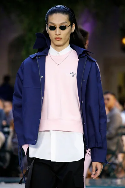 Look 34
